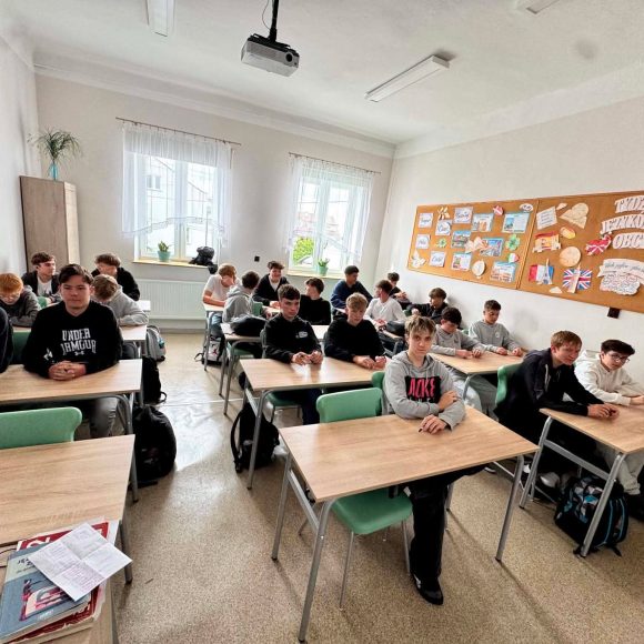 825329692_1619942463255008_3362088131159662937_n Szkolny Konkurs Języka Angielskiego.